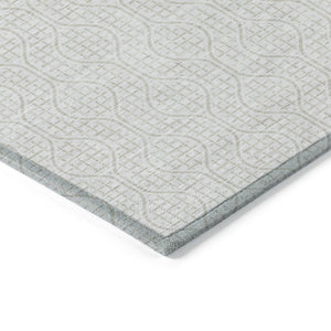 Homeroots 3' Stylish Beige And Ivory Geometric Washable Rug For Indoor And Outdoor Spaces, Durable Design 9' X 12' Polyester 595659