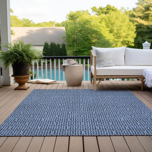 Homeroots 3' Stylish Beige And Ivory Geometric Washable Rug For Indoor And Outdoor Spaces, Durable Design 5' X 8' Polyester 595662
