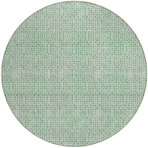 Homeroots 3' Stylish Beige And Ivory Geometric Washable Rug For Indoor And Outdoor Spaces, Durable Design 8' Round Polyester 595675