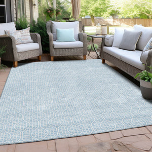 Homeroots 3' Stylish Beige And Ivory Geometric Washable Rug For Indoor And Outdoor Spaces, Durable Design 9' X 12' Polyester 595683