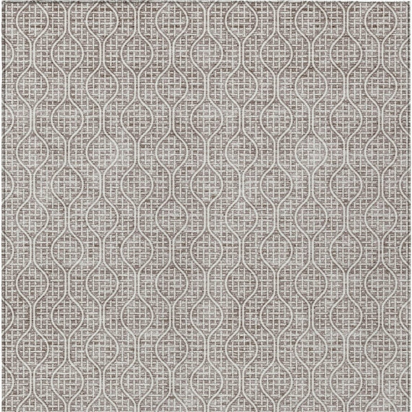Homeroots 3' Stylish Beige And Ivory Geometric Washable Rug For Indoor And Outdoor Spaces, Durable Design 5' X 8' Polyester 595692