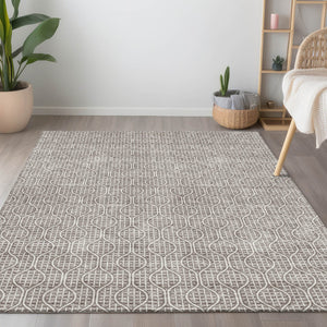 Homeroots 3' Stylish Beige And Ivory Geometric Washable Rug For Indoor And Outdoor Spaces, Durable Design 10' X 14' Polyester 595696