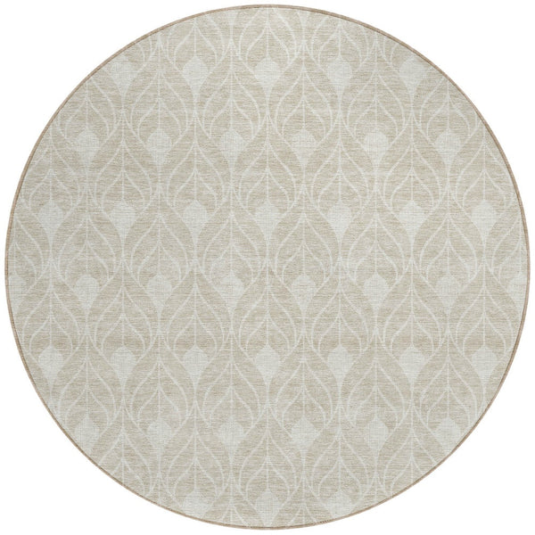 Homeroots 3' Beige And Ivory Geometric Washable Area Rug For Indoor & Outdoor Spaces, Durable And Stylish 8' Round Polyester 595705