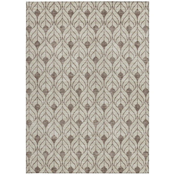 Homeroots 3' Beige And Ivory Geometric Washable Area Rug For Indoor & Outdoor Spaces, Durable And Stylish 3' X 5' Polyester 595709
