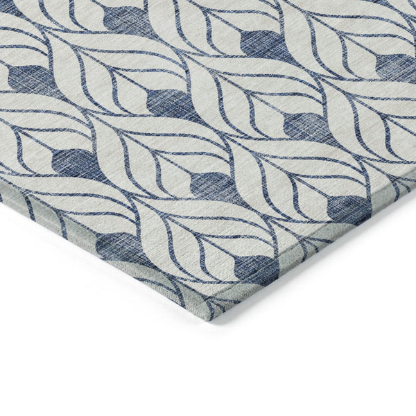 Homeroots 3' Beige And Ivory Geometric Washable Area Rug For Indoor & Outdoor Spaces, Durable And Stylish 8' X 10' Polyester 595718