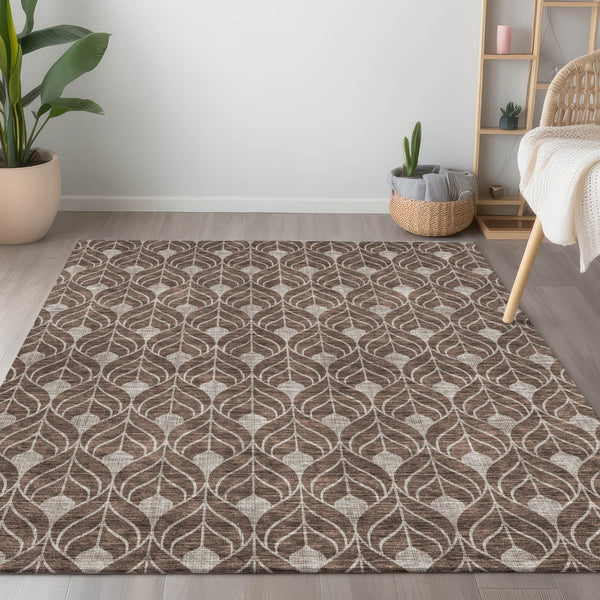 Homeroots 3' Beige And Ivory Geometric Washable Area Rug For Indoor & Outdoor Spaces, Durable And Stylish 3' X 5' Polyester 595721