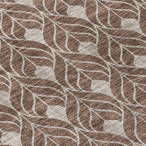 Homeroots 3' Beige And Ivory Geometric Washable Area Rug For Indoor & Outdoor Spaces, Durable And Stylish 8' Round Polyester 595723