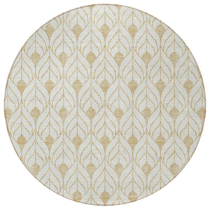 Homeroots 3' Beige And Ivory Geometric Washable Area Rug For Indoor & Outdoor Spaces, Durable And Stylish 8' Round Polyester 595735