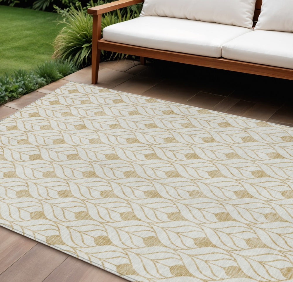 HomeRoots 9' X 12' Gold & Beige Geometric Area Rug - Stylish, Washable, Durable for Indoor & Outdoor Spaces 595737