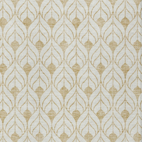 Homeroots 3' Beige And Ivory Geometric Washable Area Rug For Indoor & Outdoor Spaces, Durable And Stylish 9' X 12' Polyester 595737