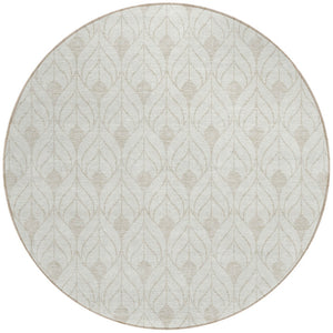 Homeroots 3' Beige And Ivory Geometric Washable Area Rug For Indoor & Outdoor Spaces, Durable And Stylish 8' Round Polyester 595747