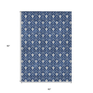 Homeroots 3' Beige And Ivory Geometric Washable Area Rug For Indoor & Outdoor Spaces, Durable And Stylish 5' X 8' Polyester 595752