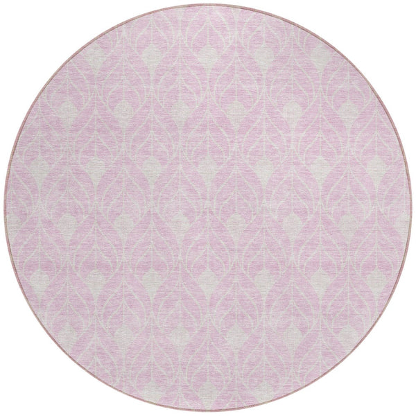 Homeroots 3' Beige And Ivory Geometric Washable Area Rug For Indoor & Outdoor Spaces, Durable And Stylish 8' Round Polyester 595759