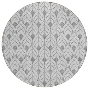 HomeRoots 5' Stylish Geometric Silver and Gray Area Rug for Indoor and Outdoor Comfort and Durability 8' Round 595771