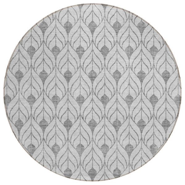 HomeRoots 5' Stylish Geometric Silver and Gray Area Rug for Indoor and Outdoor Comfort and Durability 8' Round 595771