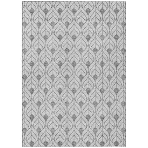 HomeRoots 5' Stylish Geometric Silver and Gray Area Rug for Indoor and Outdoor Comfort and Durability 8' X 10' 595772