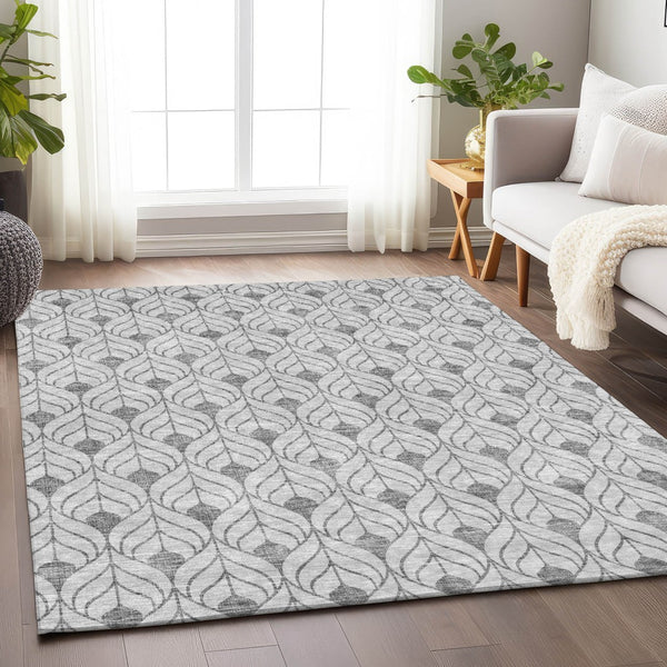Homeroots 3' Beige And Ivory Geometric Washable Area Rug For Indoor & Outdoor Spaces, Durable And Stylish 9' X 12' Polyester 595773
