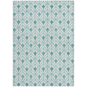 Homeroots 3' Beige And Ivory Geometric Washable Area Rug For Indoor & Outdoor Spaces, Durable And Stylish 9' X 12' Polyester 595779