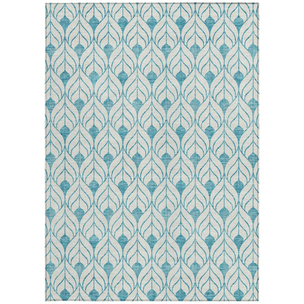 Homeroots 3' Beige And Ivory Geometric Washable Area Rug For Indoor & Outdoor Spaces, Durable And Stylish 9' X 12' Polyester 595779