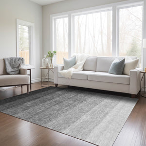 Homeroots 3' Beige And Ivory Ombre Area Rug - Stylish, Washable Design For Indoor & Outdoor Use, Durable Fun! 5' X 8' Polyester 595788