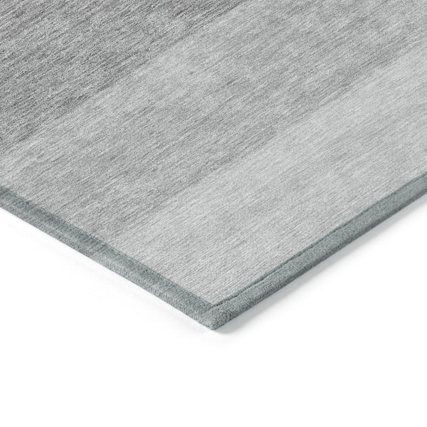 Homeroots 3' Beige And Ivory Ombre Area Rug - Stylish, Washable Design For Indoor & Outdoor Use, Durable Fun! 9' X 12' Polyester 595791