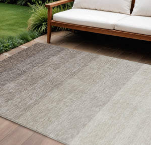 Homeroots 3' Beige And Ivory Ombre Area Rug - Stylish, Washable Design For Indoor & Outdoor Use, Durable Fun! 9' X 12' Polyester 595797