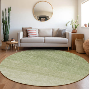 Homeroots 3' Beige And Ivory Ombre Area Rug - Stylish, Washable Design For Indoor & Outdoor Use, Durable Fun! 8' Round Polyester 595807