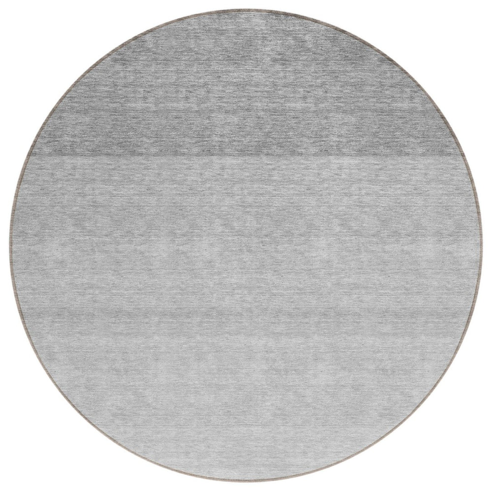 HomeRoots 5' Gray Ombre Area Rug - Stylish, Washable, and Durable for Indoor & Outdoor Spaces - Easy Care! 8' Round 595813