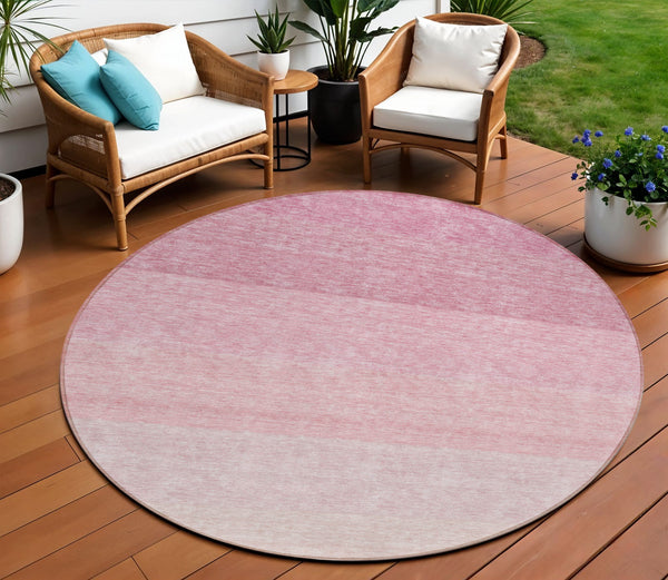 Homeroots 3' Beige And Ivory Ombre Area Rug - Stylish, Washable Design For Indoor & Outdoor Use, Durable Fun! 8' Round Polyester 595819