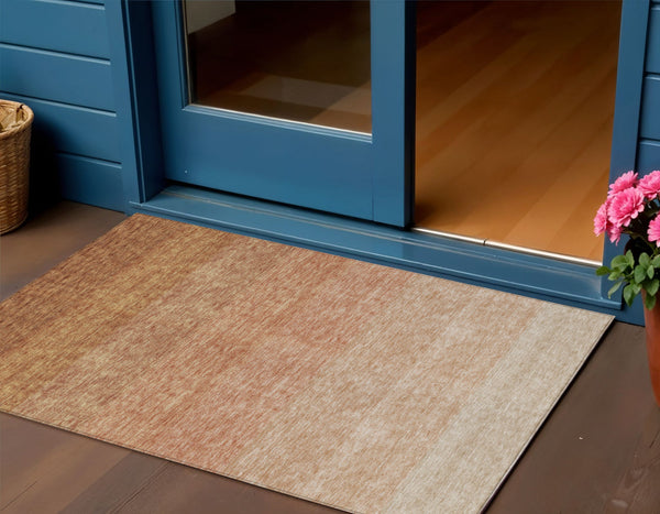 Homeroots 3' Beige And Ivory Ombre Area Rug - Stylish, Washable Design For Indoor & Outdoor Use, Durable Fun! 3' X 5' Polyester 595823