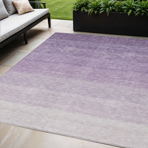 Homeroots 3' Beige And Ivory Ombre Area Rug - Stylish, Washable Design For Indoor & Outdoor Use, Durable Fun! 5' X 8' Polyester 595830
