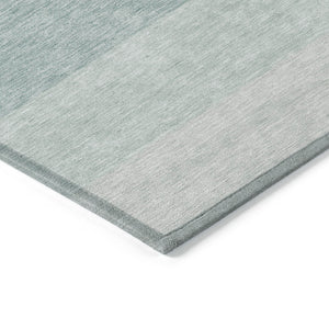 Homeroots 3' Beige And Ivory Ombre Area Rug - Stylish, Washable Design For Indoor & Outdoor Use, Durable Fun! 8' X 10' Polyester 595838