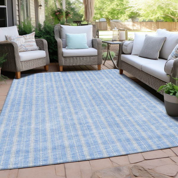 Homeroots 3' Artichoke Green And Ivory Striped Washable Rug For Indoor And Outdoor Spaces - Durable Design 3' X 5' Polyester 595895