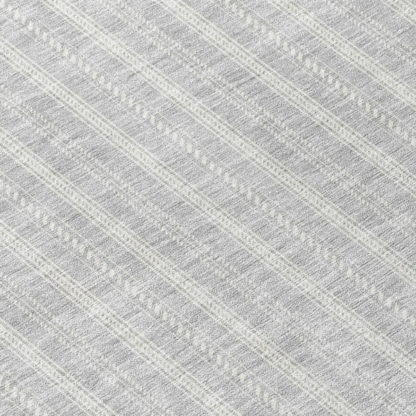 Homeroots 3' Artichoke Green And Ivory Striped Washable Rug For Indoor And Outdoor Spaces - Durable Design 8' Round Polyester 595903