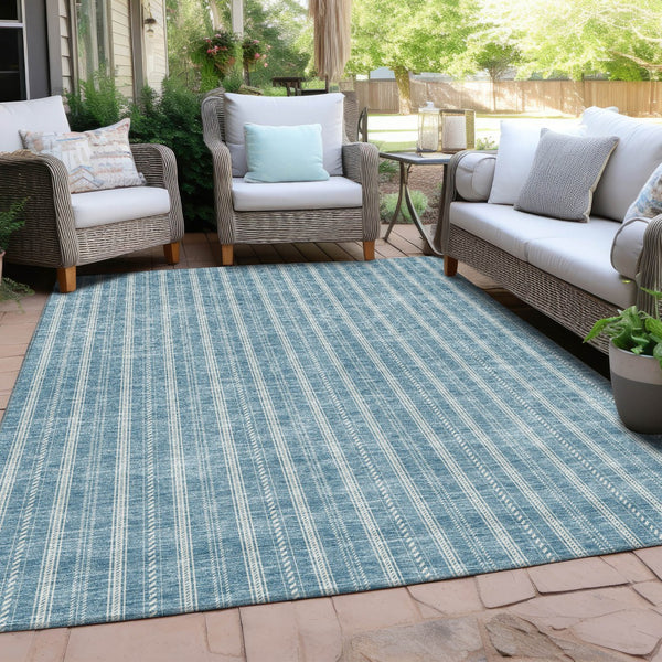Homeroots 3' Artichoke Green And Ivory Striped Washable Rug For Indoor And Outdoor Spaces - Durable Design 9' X 12' Polyester 595911