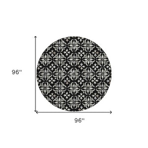Homeroots 3' Black And Ivory Floral Washable Area Rug - Stylish And Versatile For Indoor Or Outdoor Use 8' Round Polyester 595927