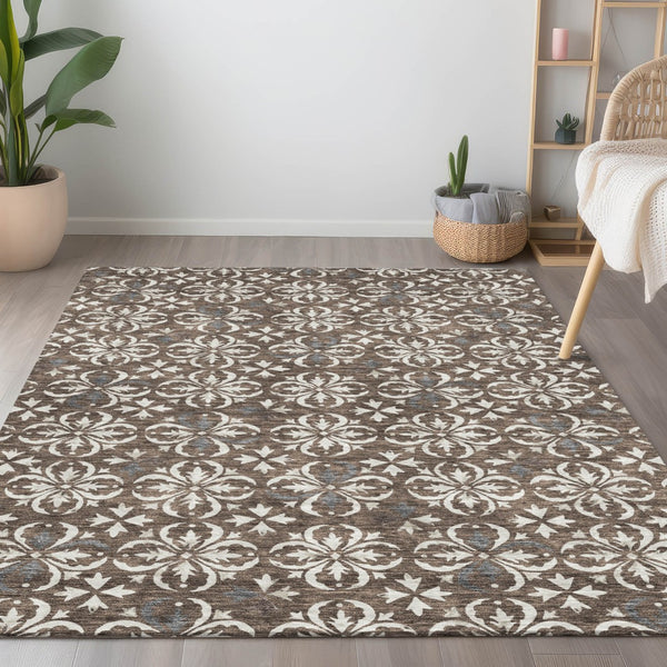 Homeroots 3' Black And Ivory Floral Washable Area Rug - Stylish And Versatile For Indoor Or Outdoor Use 8' X 10' Polyester 595934