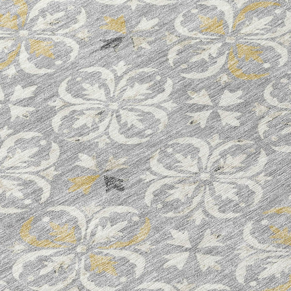 HomeRoots 5' Timeless Floral Indoor Outdoor Area Rug - Durable, Washable Design for High-Traffic Spaces 8' Round 595957