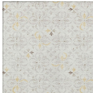 Homeroots 3' Black And Ivory Floral Washable Area Rug - Stylish And Versatile For Indoor Or Outdoor Use 8' X 10' Polyester 595964