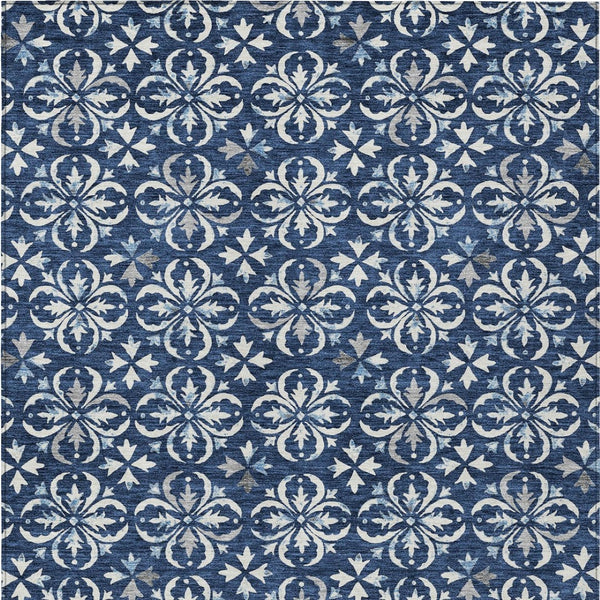 Homeroots 3' Black And Ivory Floral Washable Area Rug - Stylish And Versatile For Indoor Or Outdoor Use 10' X 14' Polyester 595978