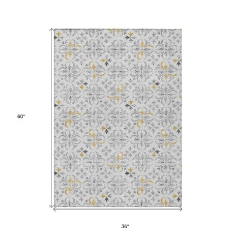 Homeroots 3' Black And Ivory Floral Washable Area Rug - Stylish And Versatile For Indoor Or Outdoor Use 3' X 5' Polyester 595985