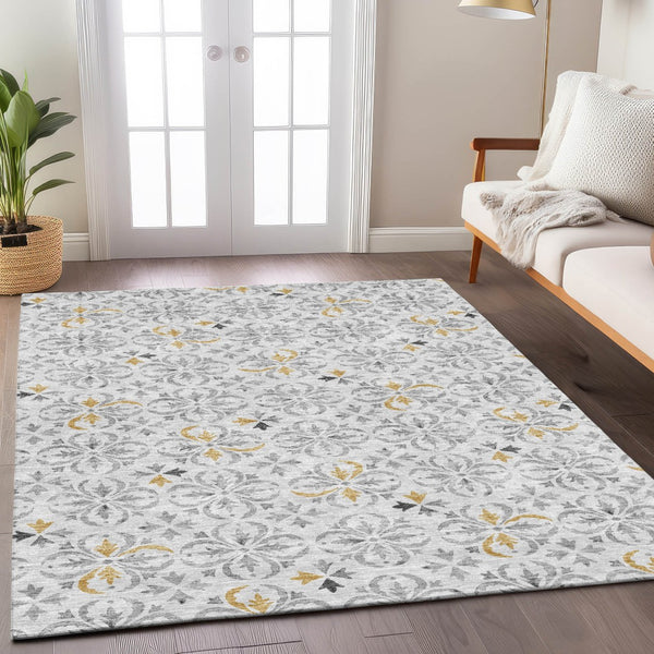Homeroots 3' Black And Ivory Floral Washable Area Rug - Stylish And Versatile For Indoor Or Outdoor Use 3' X 5' Polyester 595985