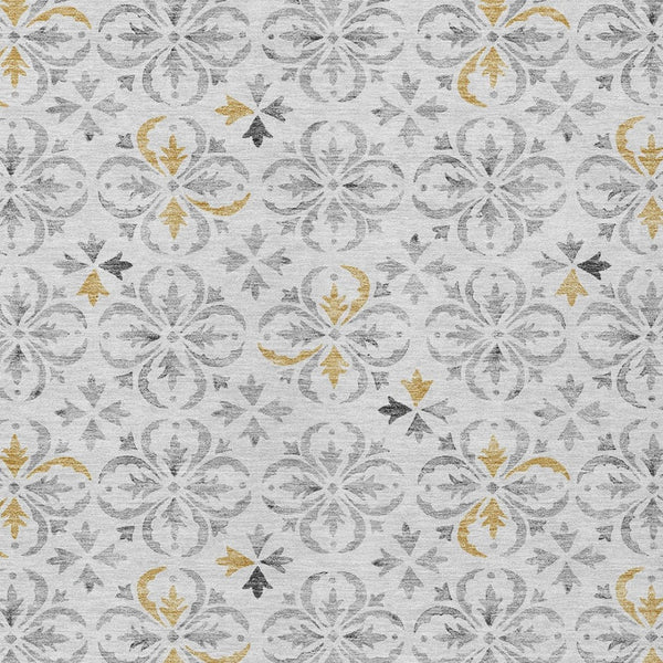 Homeroots 3' Black And Ivory Floral Washable Area Rug - Stylish And Versatile For Indoor Or Outdoor Use 5' X 8' Polyester 595986