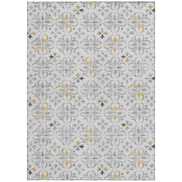 Homeroots 3' Black And Ivory Floral Washable Area Rug - Stylish And Versatile For Indoor Or Outdoor Use 8' X 10' Polyester 595988