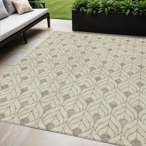 Homeroots 3' Beige And Taupe Geometric Washable Area Rug For Indoor Or Outdoor Use - Stylish And Durable 5' X 8' Polyester 595998