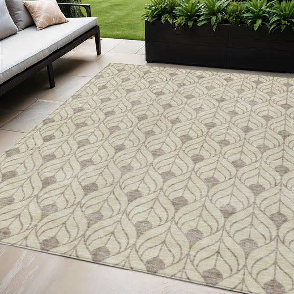 Homeroots 3' Beige And Taupe Geometric Washable Area Rug For Indoor Or Outdoor Use - Stylish And Durable 5' X 8' Polyester 595998