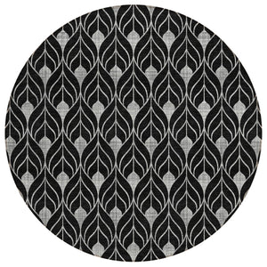 HomeRoots 5' Stylish Black and Ivory Geometric Area Rug for Indoor Outdoor Use – Machine Washable Durability 8' Round 596005