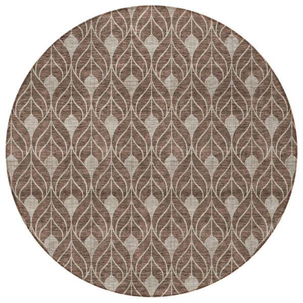 Homeroots 3' Beige And Taupe Geometric Washable Area Rug For Indoor Or Outdoor Use - Stylish And Durable 8' Round Polyester 596011