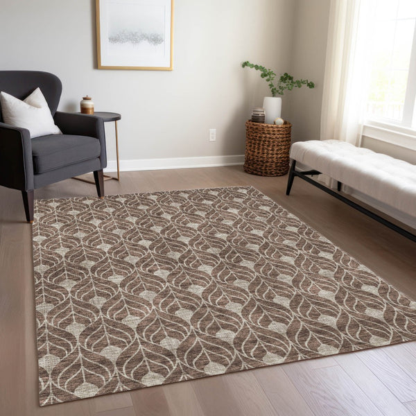 Homeroots 3' Beige And Taupe Geometric Washable Area Rug For Indoor Or Outdoor Use - Stylish And Durable 8' X 10' Polyester 596012