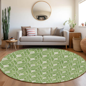 Homeroots 3' Beige And Taupe Geometric Washable Area Rug For Indoor Or Outdoor Use - Stylish And Durable 8' Round Polyester 596023